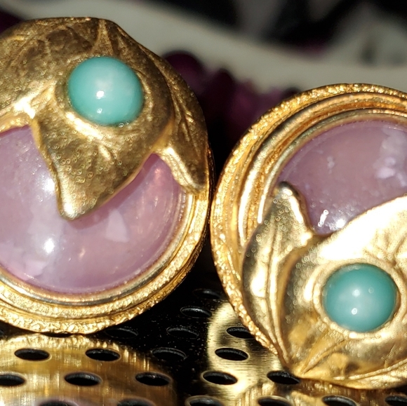Jewelry - ❤️ LIKE ❤️ FOR Jewelry VINTAGE and Random JEWELRY SHOW Notification ✨️ 😍